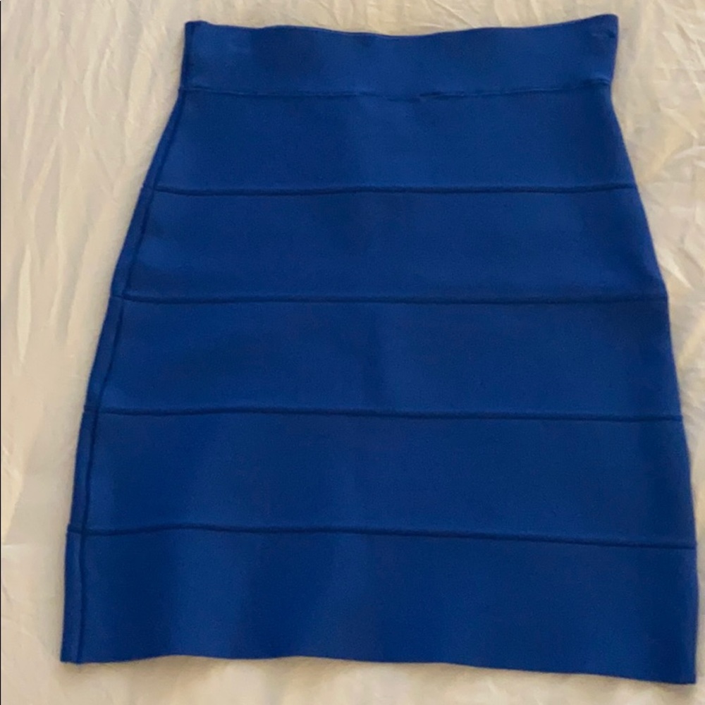 Blue Simone straight mini skirt.